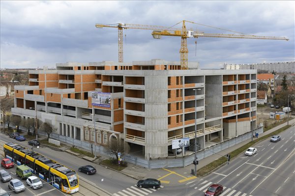 Párizsi Udvar Debrecen