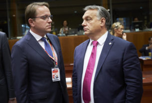 Várhelyi Olivér és Orbán Viktor