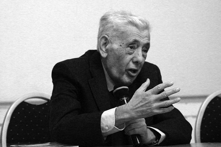 Huszár Tibor