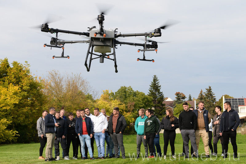 Mezőgazdasági drónpilóta képzés Debreceni Egyetem