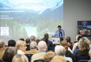 Áder János előadása a fenntarthatóságról Tatabányán